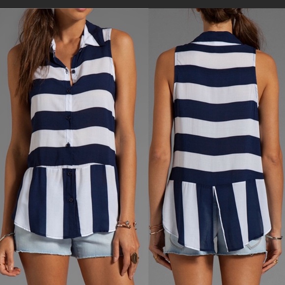 Slendid Magnolia Striped Sleeveless Blouse - Picture 2 of 6